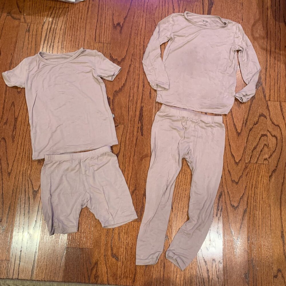 Kyte Baby Long Sleeve Pajama Set Lot (2 sets) | Pale Pink | 4T